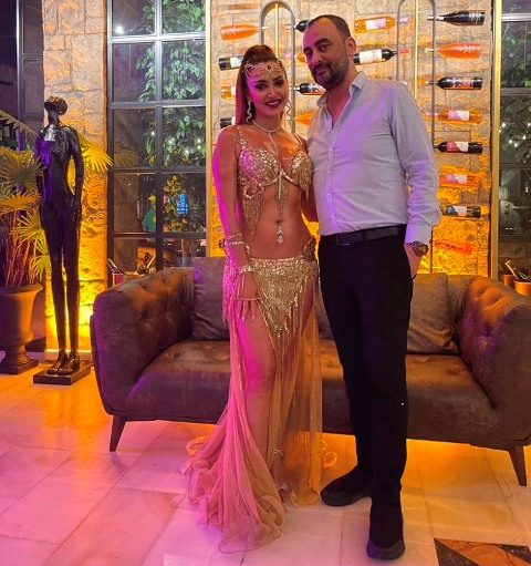 Oryantelli doğum günü kutlaması