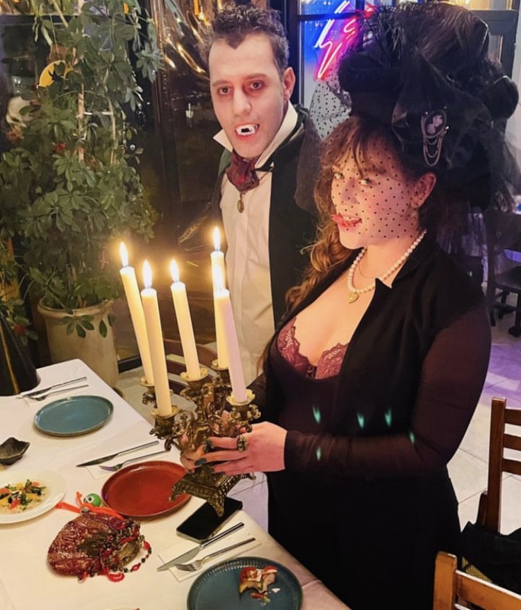 Ünlü Oyuncudan Sevenlerini Üzen Açıklama