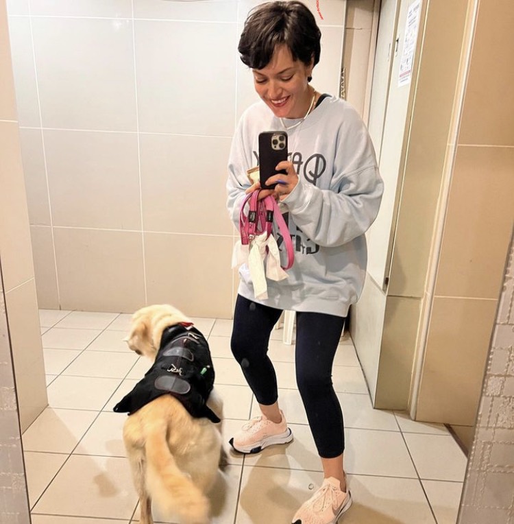 Hilal Altınbilek göğüslerine silikon mu taktırdı?