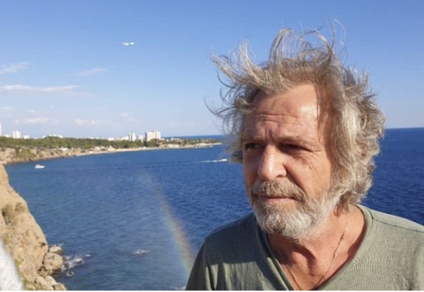 Ekranlara Dönüyor! Sevenlerini Şaşırtacak