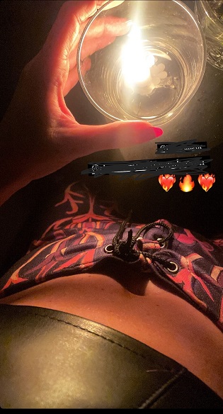 Çağatay Ulusoy ile Duygu Sarışın Ayrıldı! Ulusoy, Ayrılık Sonrası Ünlü Oyuncuyla Sarmaş Dolaş Eğlendi