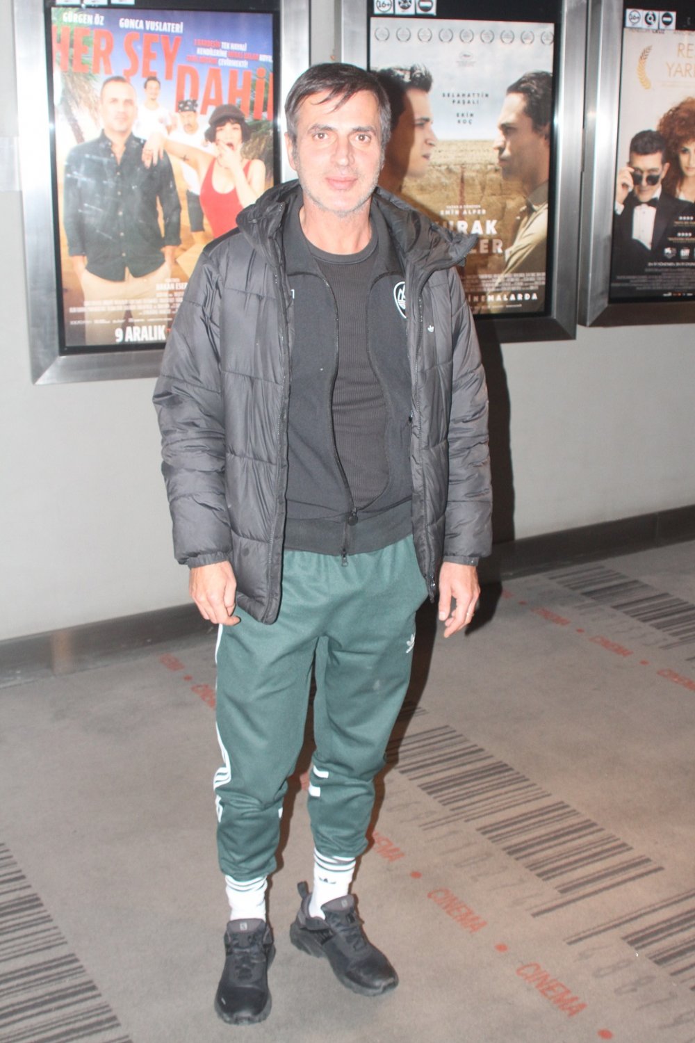 Teoman: Çok Param Yok 