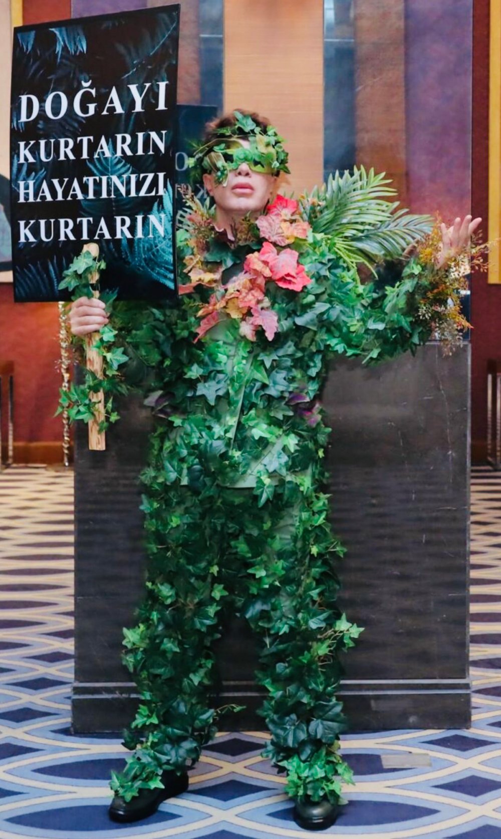 Yılmaz Morgül ağaç adam oldu!