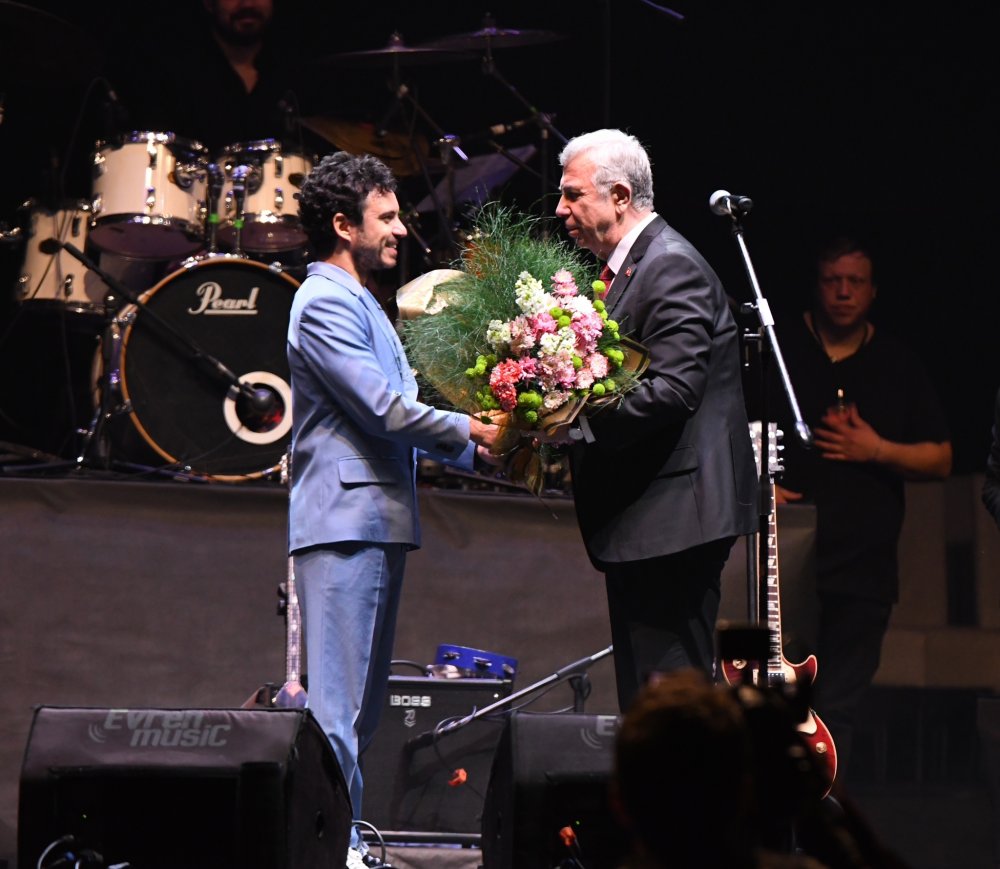 Ankara 103. Yıl Coşkusunu Buray Konseri İle Yaşadı