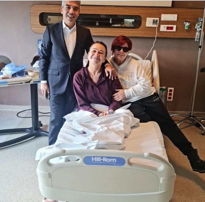 Acun Ilıcalı&#39;dan duygulandıran Babalar Günü paylaşımı