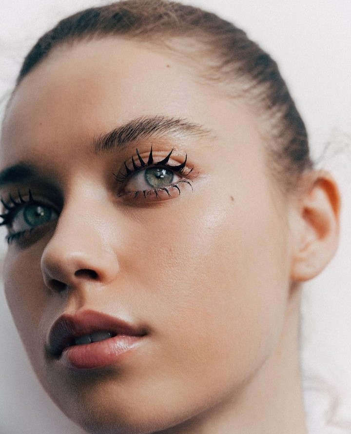 Afra Saraçoğlu Anadolu Yakası&#039;na taşındı! İşte sebebi...