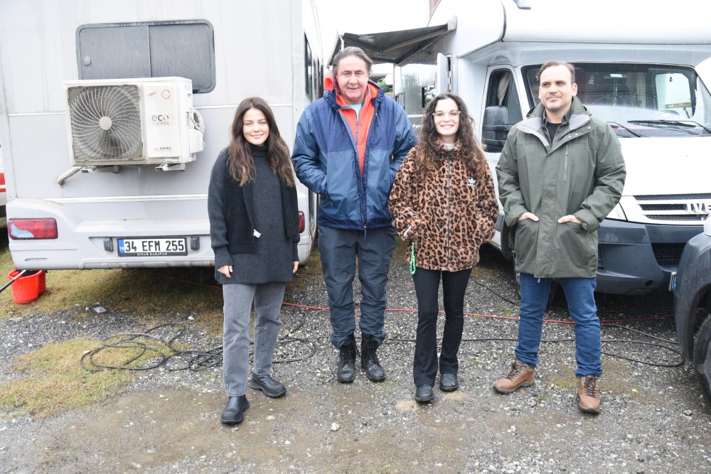 Ambulans içinde bir gün bekledi!