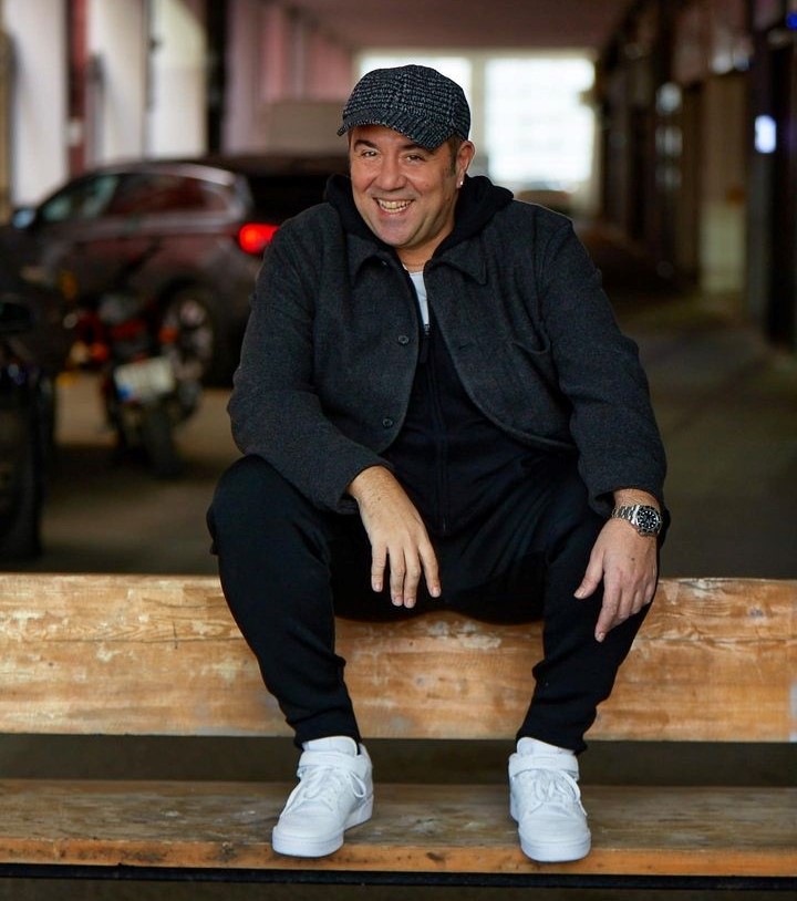 Ata Demirer Az Rastlanır Bir Olaya Denk Geldi