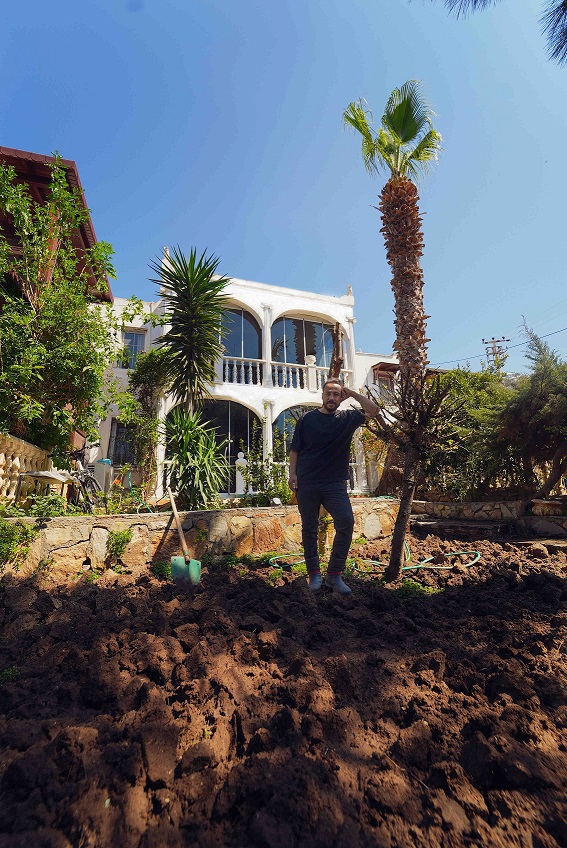 Bahadır Tatlıöz, İstanbul&#039;dan Taşındığını Söyledi