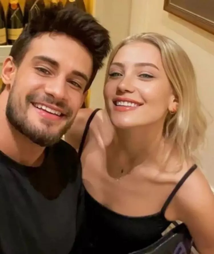 Batuhan Karacakaya ile Ayşe Aslanpay&#039;dan Şok Açıklamalar! Birbirlerinden Şiddet Gördüklerini İddia Edip Flaş Paylaşımlarda Bulundular