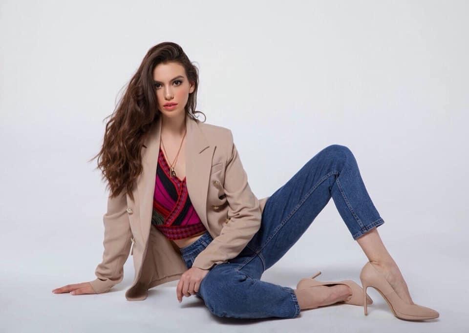 Aldatılma İtirafıyla Olay Yarattı!