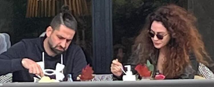 Yeni Sevgilisiyle İlk Kez Görüntülendi