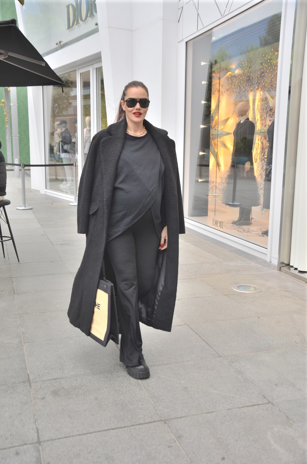 Fahriye Evcen&#039;den Karan pozları