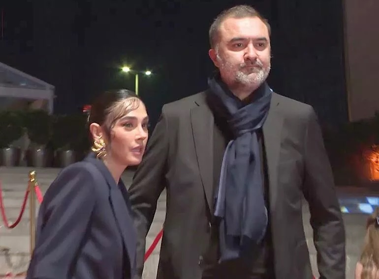 Funda Eryiğit ve Berkun Oya&#039;nın Bebeklerinin Cinsiyeti Belli Oldu