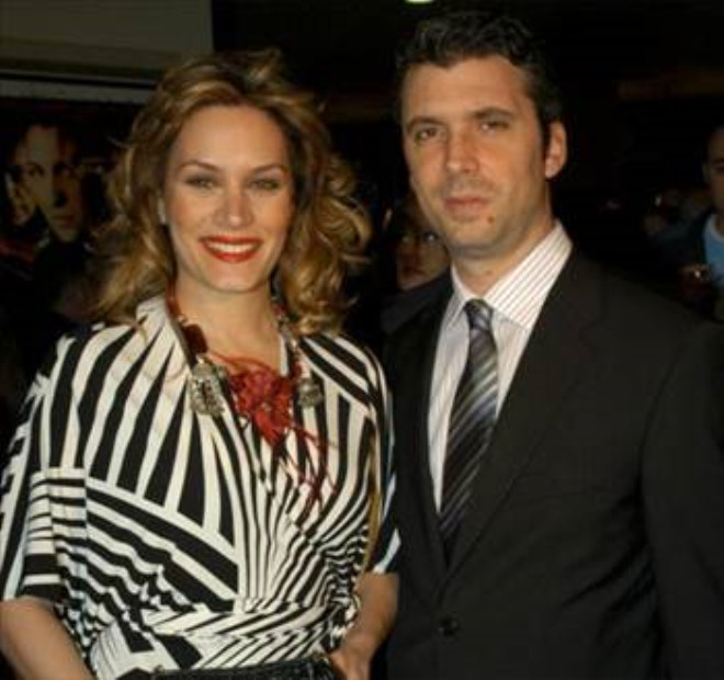 Eşinden Boşandığı Ortaya Çıktı