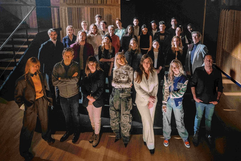 İstenmeyen gelin olarak iddia edilen Hadise&#039;den şaşırtan hamle