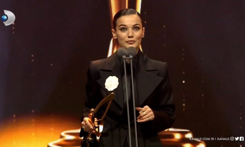 Hayal Köseoğlu&#039;ndan Pınar Deniz&#039;e: Nefret Edilen Oyuncu