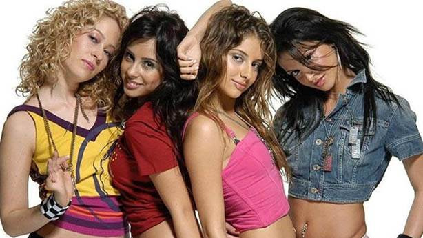 Gülçin Ergül: Topluma iyi hizmet eden sanatçılar alkış alsın isterdim