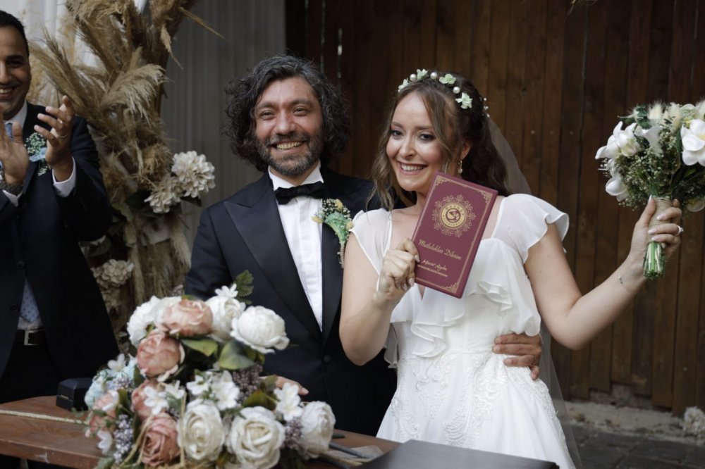 Nikah Masasına Oturdular