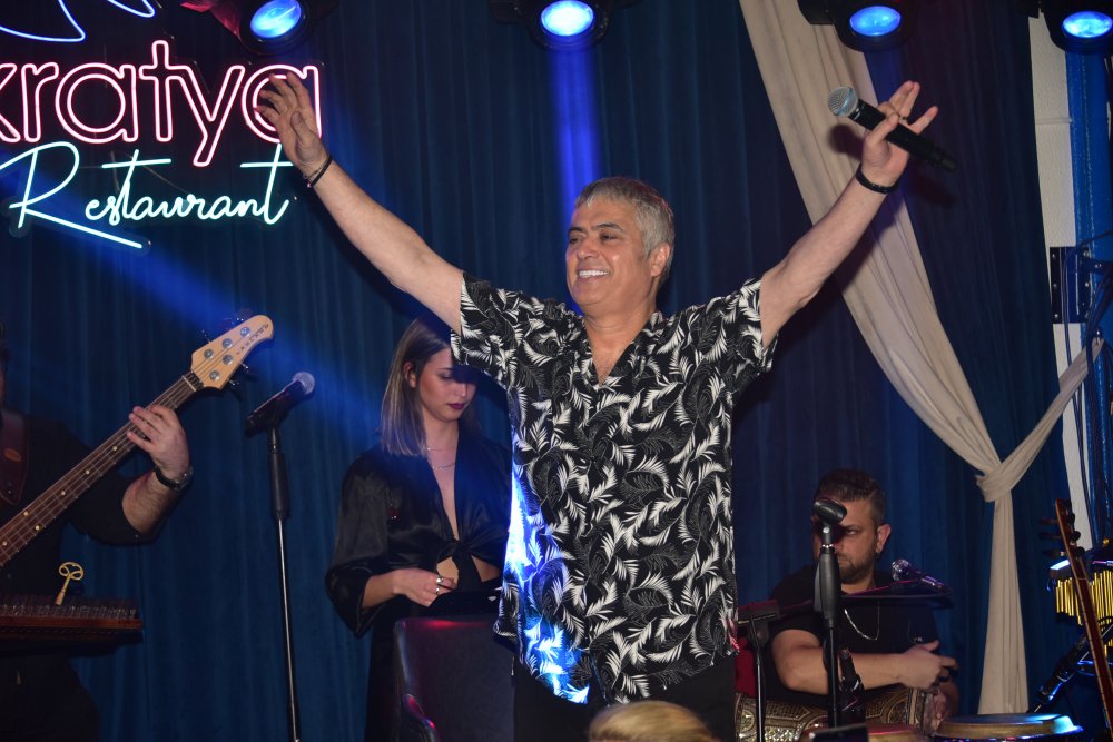 Cengiz Kurtoğlu: 100 yaşıma kadar şarkı söylemek istiyorum