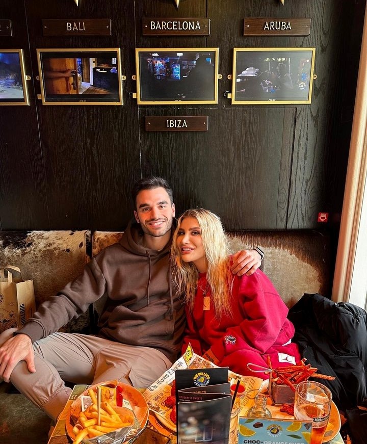 İrem Derici, Atakan Işıktutan ile Aşkını İlan Etti