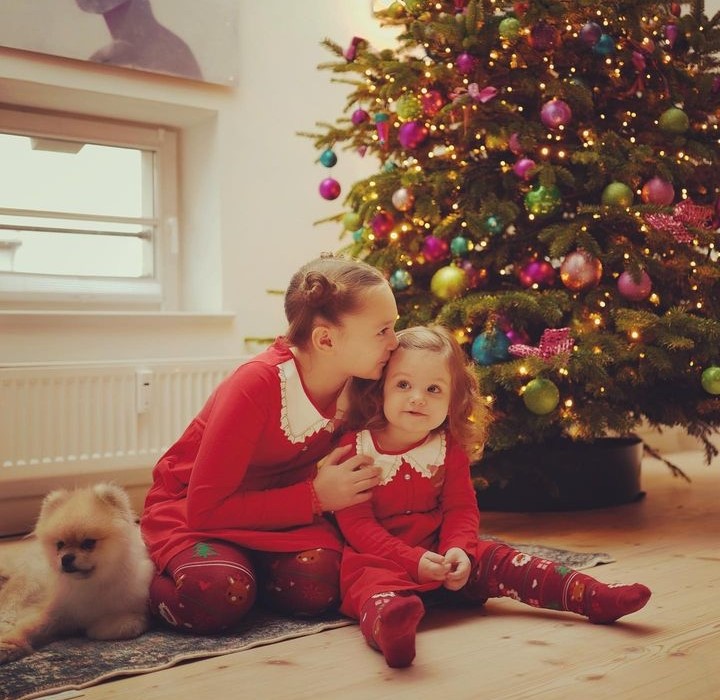 Meryem Uzerli Kızlarını Paylaştı! O Detay Dikkat Çekti 