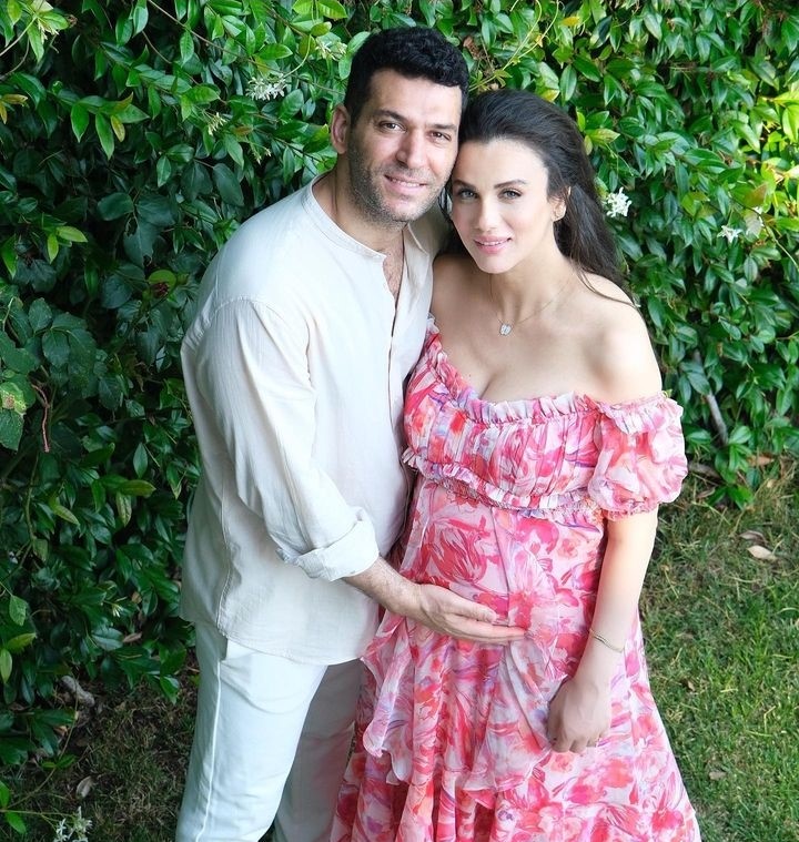 Murat Yıldırım Kızını Paylaştı 