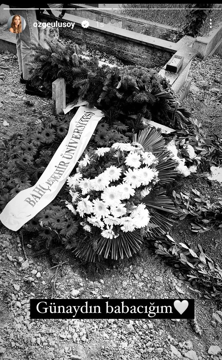 Özge Ulusoy Ateş Püskürdü