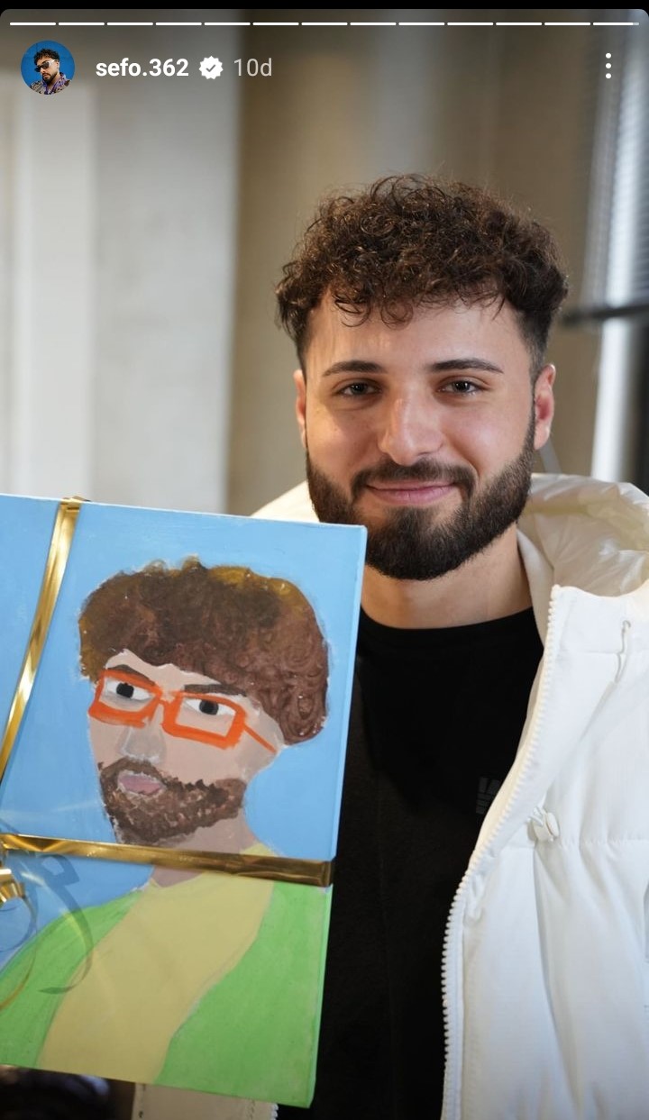 Sefo&#039;dan Hayranlarına Sürpriz 