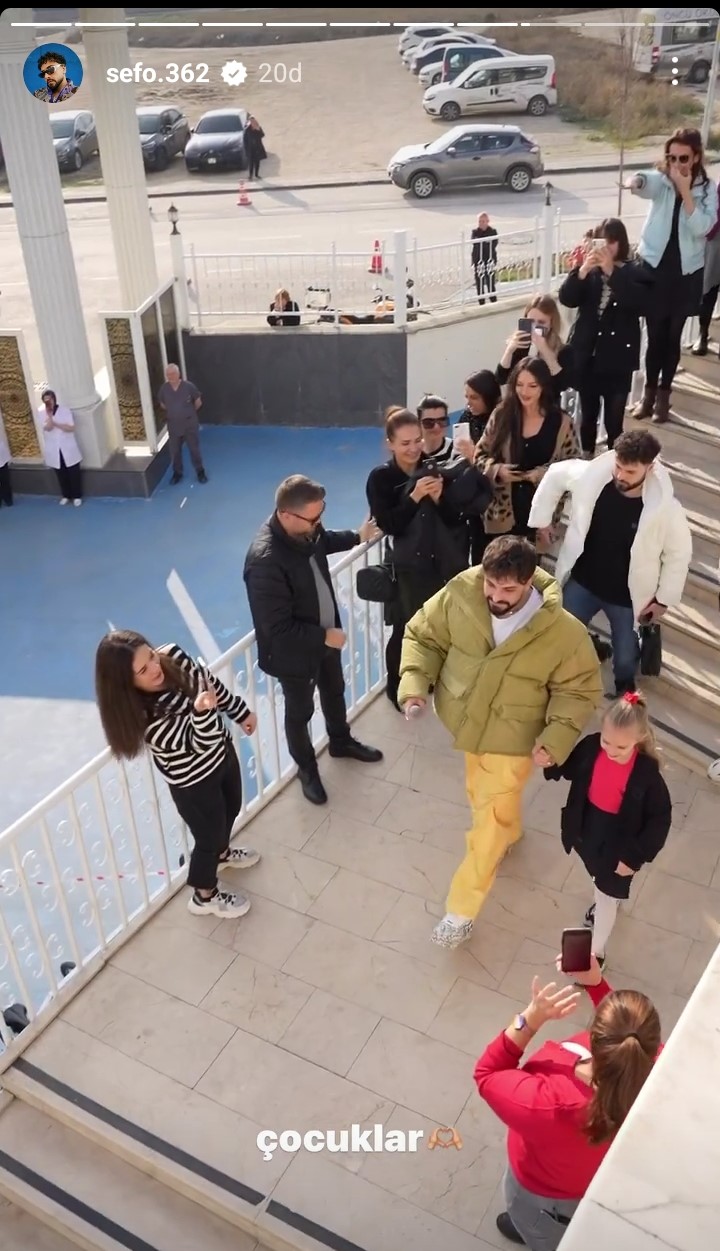 Sefo&#039;dan Hayranlarına Sürpriz 