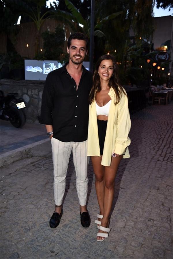 Selin Yağcıoğlu ile Berk Atan Barıştıklarını İlan Etti