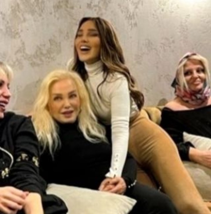 Seren Serengil hayranlarını korkuttu&nbsp;