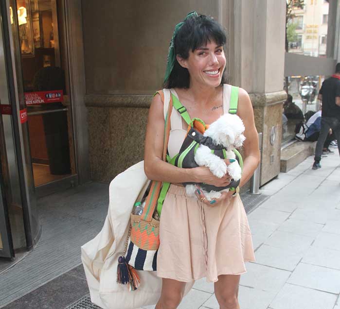 Arka Sıradakiler&#39;in Yıldızı Evlendiğini Açıkladı