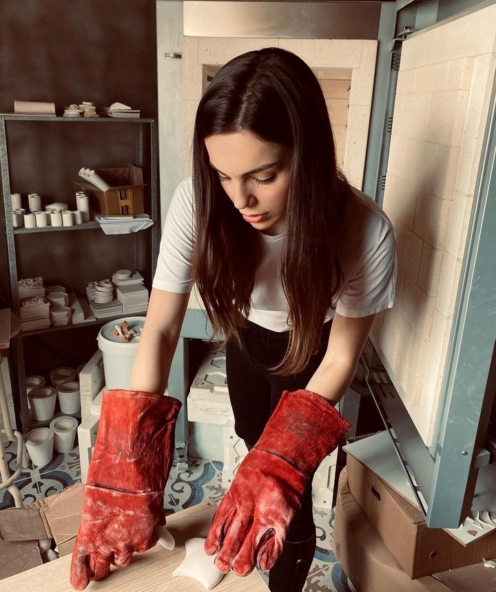 Yağmur Tanrısevsin&#039;e Hırsız Şoku