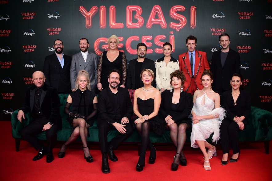 Boran Kuzum Hayranlarını İkiye Böldü 